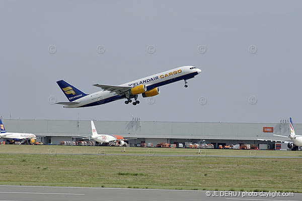 Liege Airport - hlidays